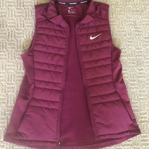 Nike vest